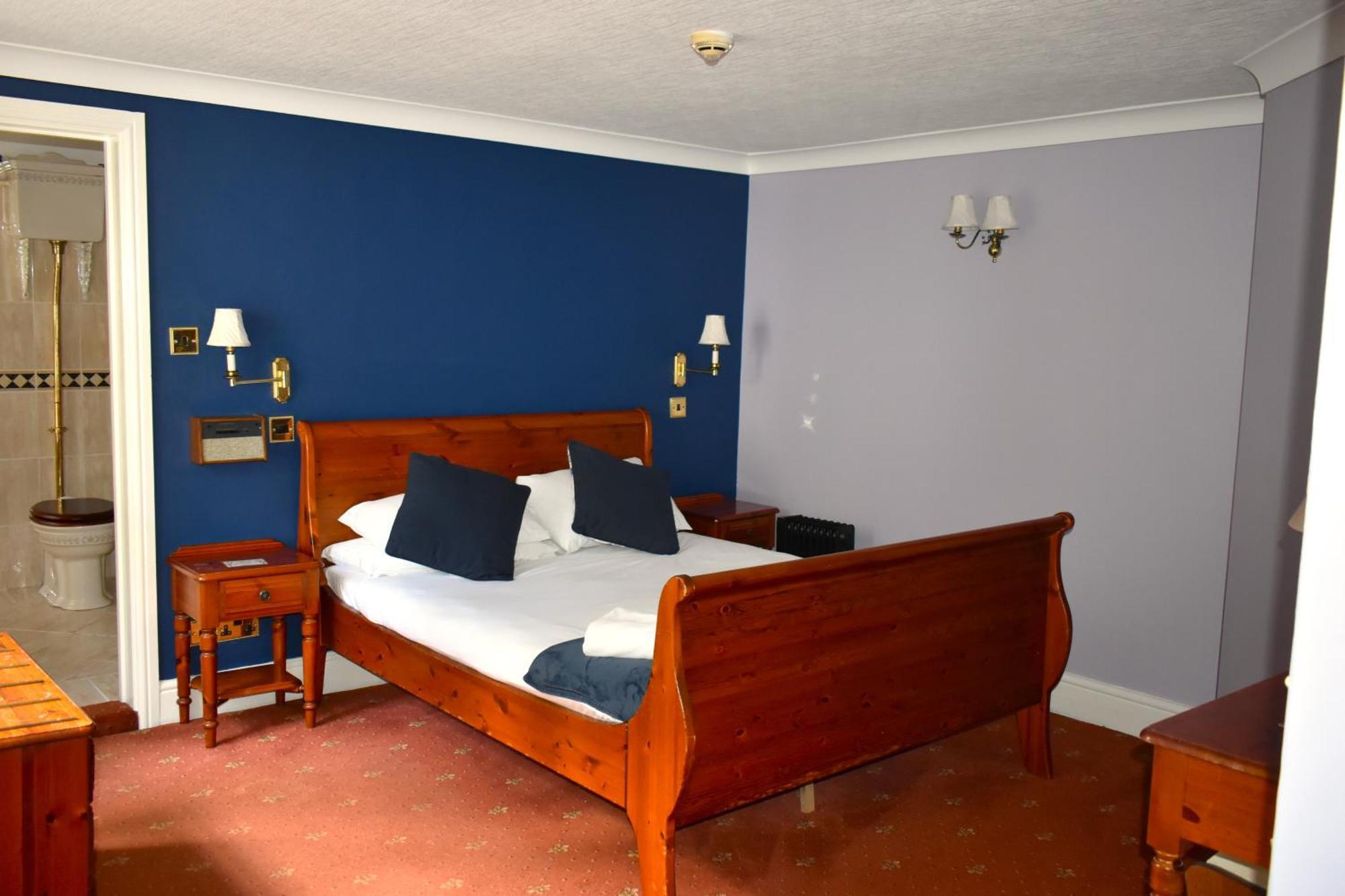 Donington Manor Hotel คาสเซิลโดนิงทัน ภายนอก รูปภาพ