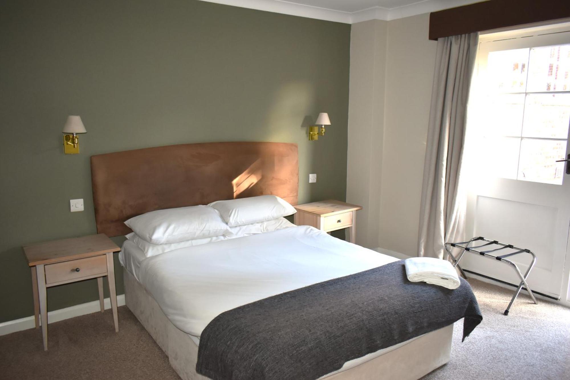 Donington Manor Hotel คาสเซิลโดนิงทัน ภายนอก รูปภาพ