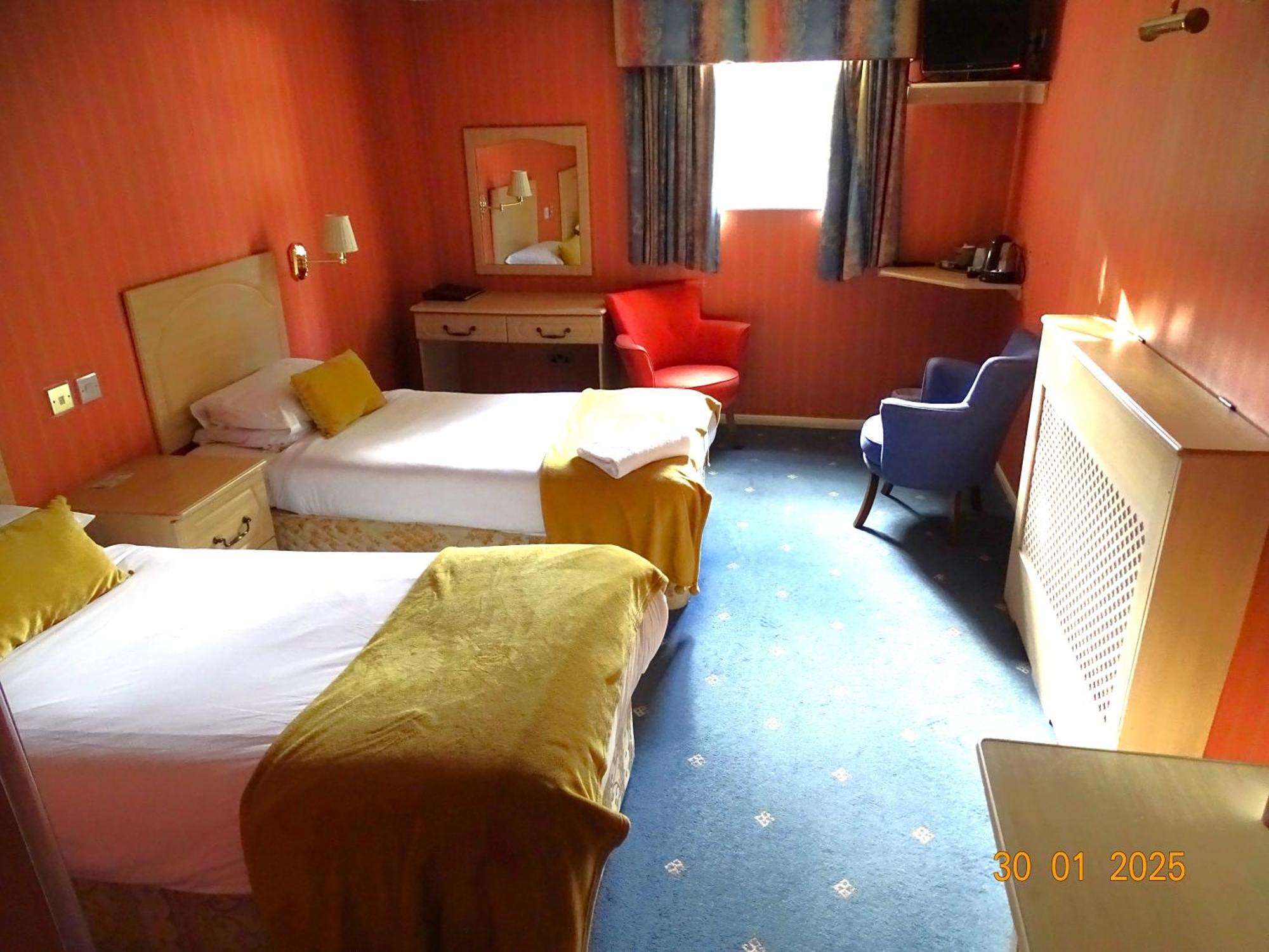 Donington Manor Hotel คาสเซิลโดนิงทัน ภายนอก รูปภาพ